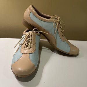 Reaction Kenneth Cole Tan and Blue Sneakers